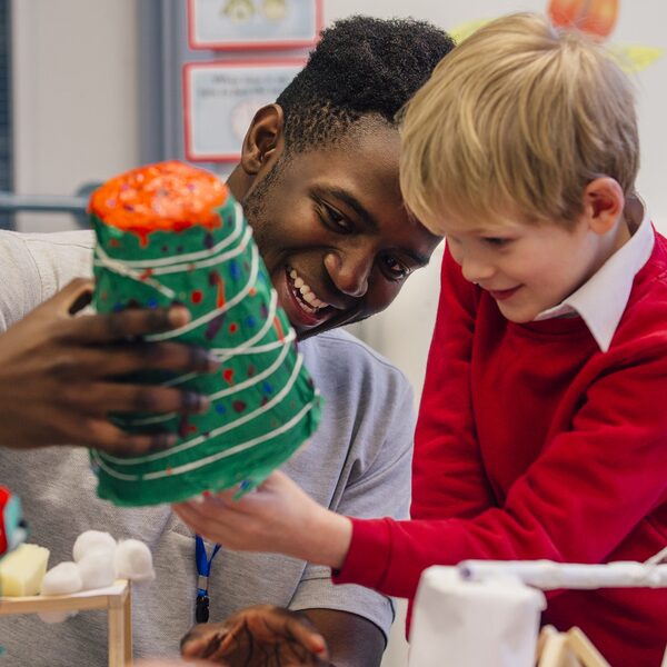Early Years & Early Childhood Studies FDA and BA (Hons)